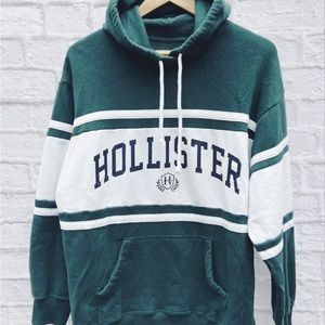 Hollister- Dark Green XS- Oversized